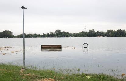 Virovitičko-podravska županija: Drava se ponegdje izlila, ali stambeni objekti nisu ugroženi