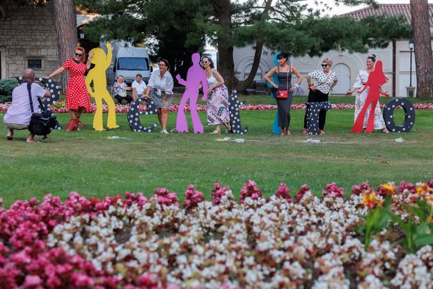 Manifestacija RetroOpatija