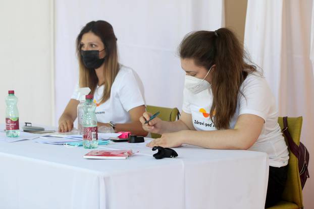 Zagreb: Organizirana javnozdravstvena akcija "To nisu samo ženske stvari" na Bundeku