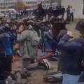 Francuska policija je tjerala učenike da kleče u redovima