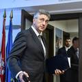 Plenkovi&cacute;: Hrvatska se ne mije&scaron;a u unutra&scaron;nje stvari Srbije. Briga me &scaron;to Vu&ccaron;i&cacute; ka&zcaron;e