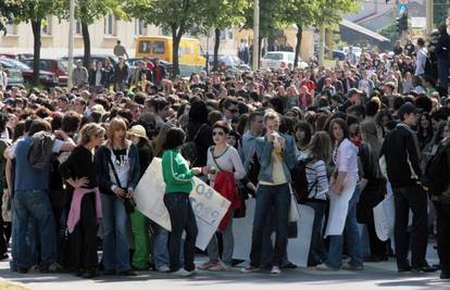 Nezadovoljni studenti su najavili žestoke prosvjede