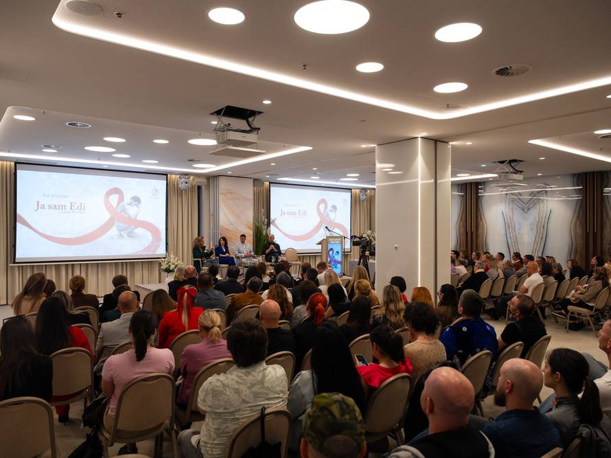 Promocija knjige Edija Kiseljaka okupila poznate: Lisac, Marić i drugi poslali snažne poruke