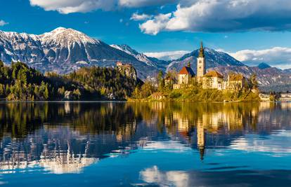 Nezaboravna jesen u Sloveniji: Otkrijte ljepotu Dežele u pokretu uz dašak glamura
