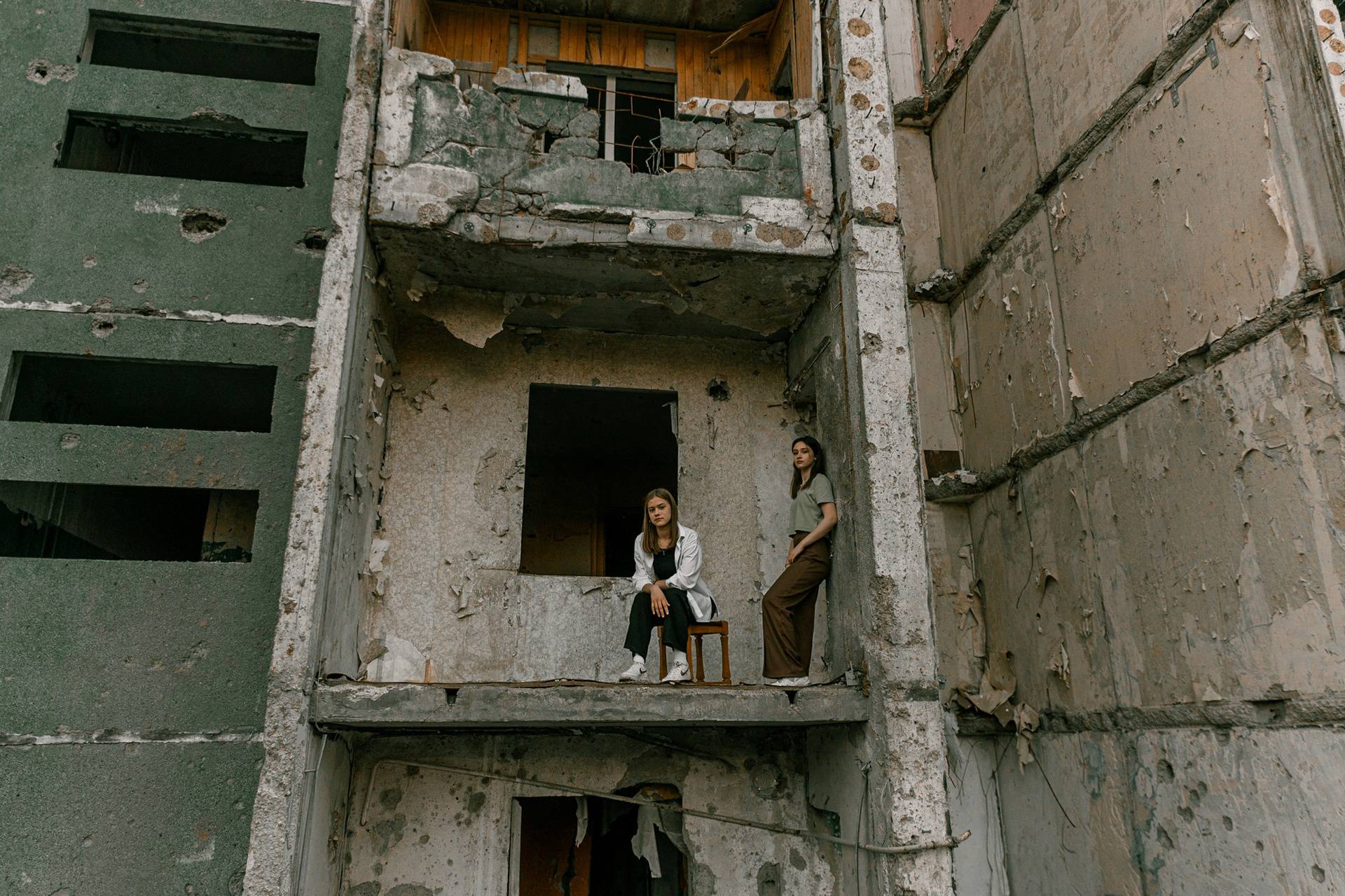 Photographer creates graduation album with Chernihiv ruins as backdrop