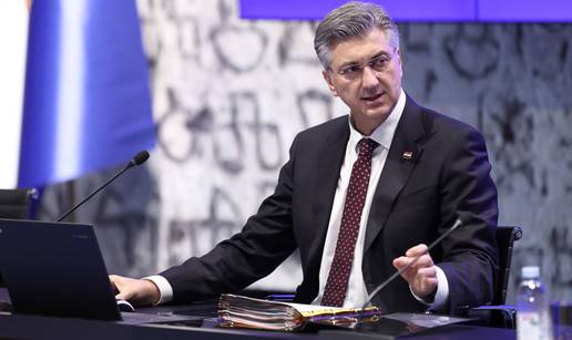 Za&scaron;to ne ukinemo vi&scaron;estrana&ccaron;je i demokraciju? HDZ na tome ionako radi od samih po&ccaron;etaka