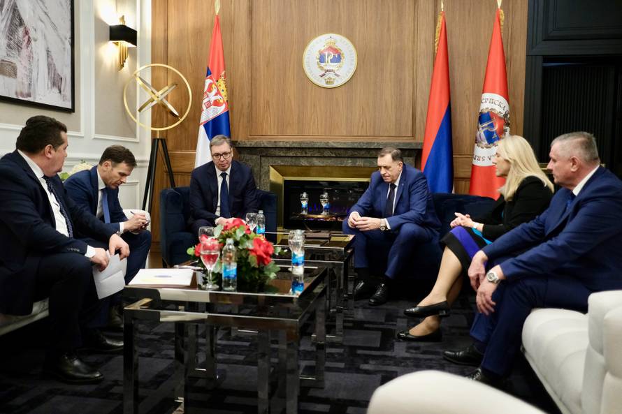 Aleksandar Vučić stigao u Banju Luku na sastanak s Miloradom Dodikom