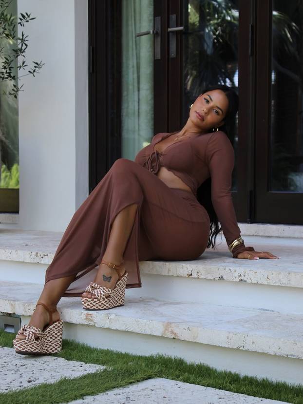 FOTO Katya začarala Instagram svojim tijelom: Evo koje vježbe su je dovele do toga
