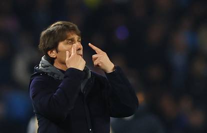 Antonio Conte odlučio i iduće sezone ostati u Napoliju