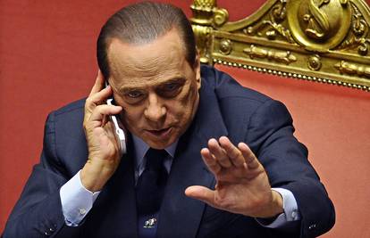Berlusconi neće dati ostavku te je osudio prosvjede u Italiji