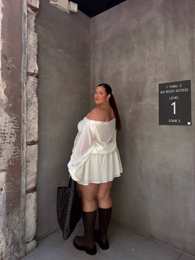 FOTO Ovaj model prkosi idealima i ruši stereotipe: 'Ne skrivam svoje tijelo, volim ga!'