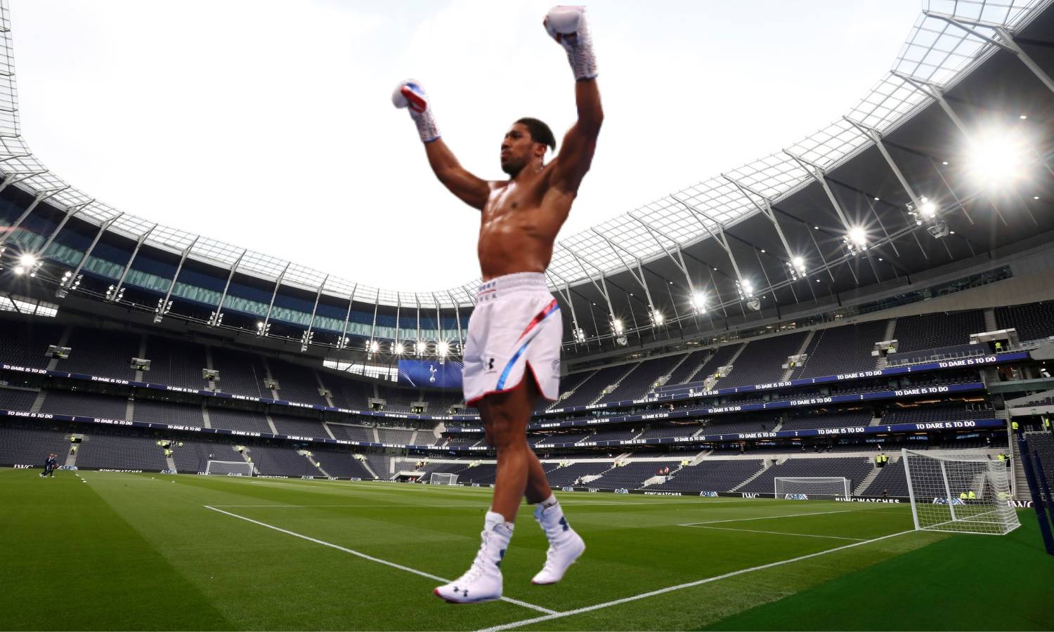 Fight Hart Lane: Joshua želi meč na novom stadionu Spursa