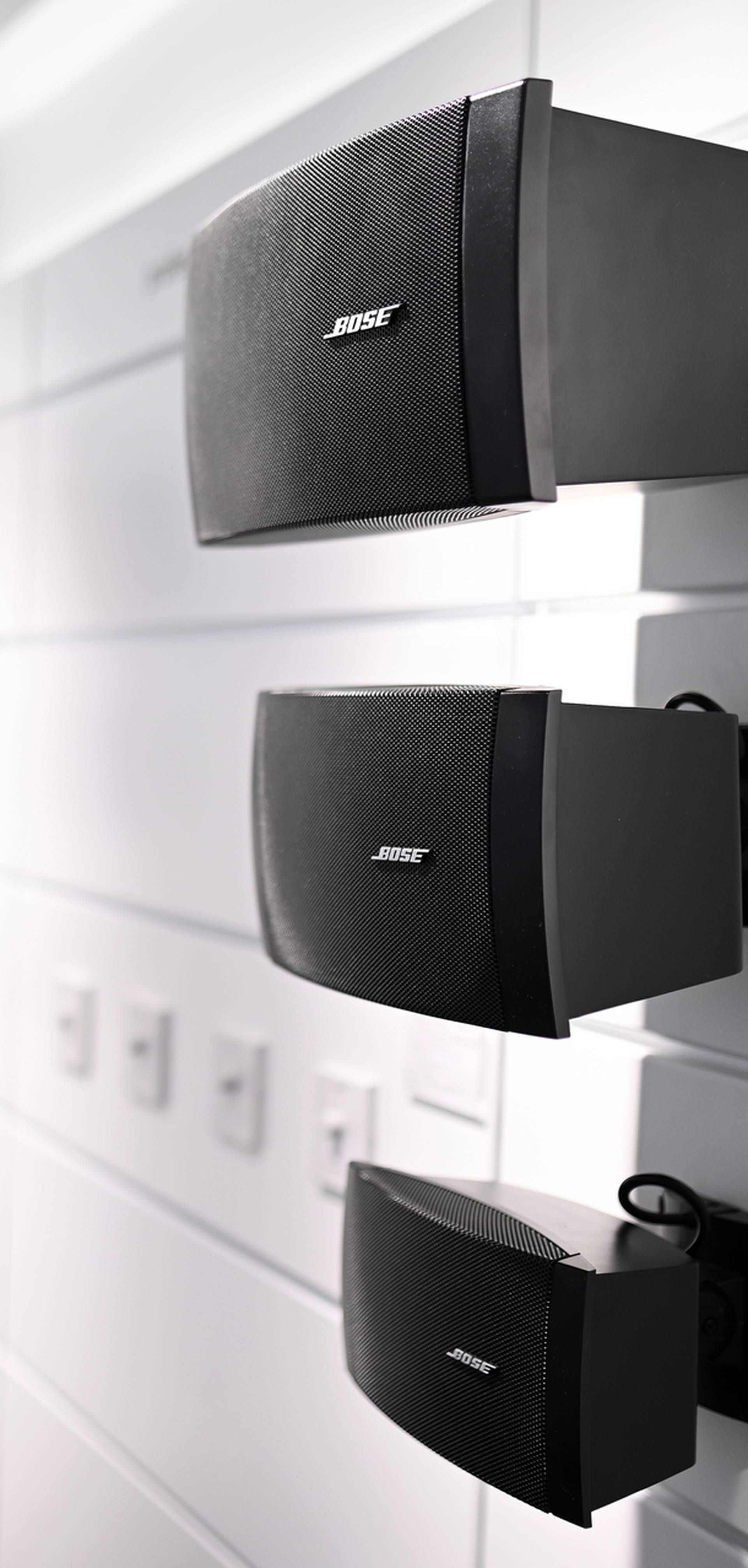 Zagreb dobio Bose premium shop, predstavili audio naočale