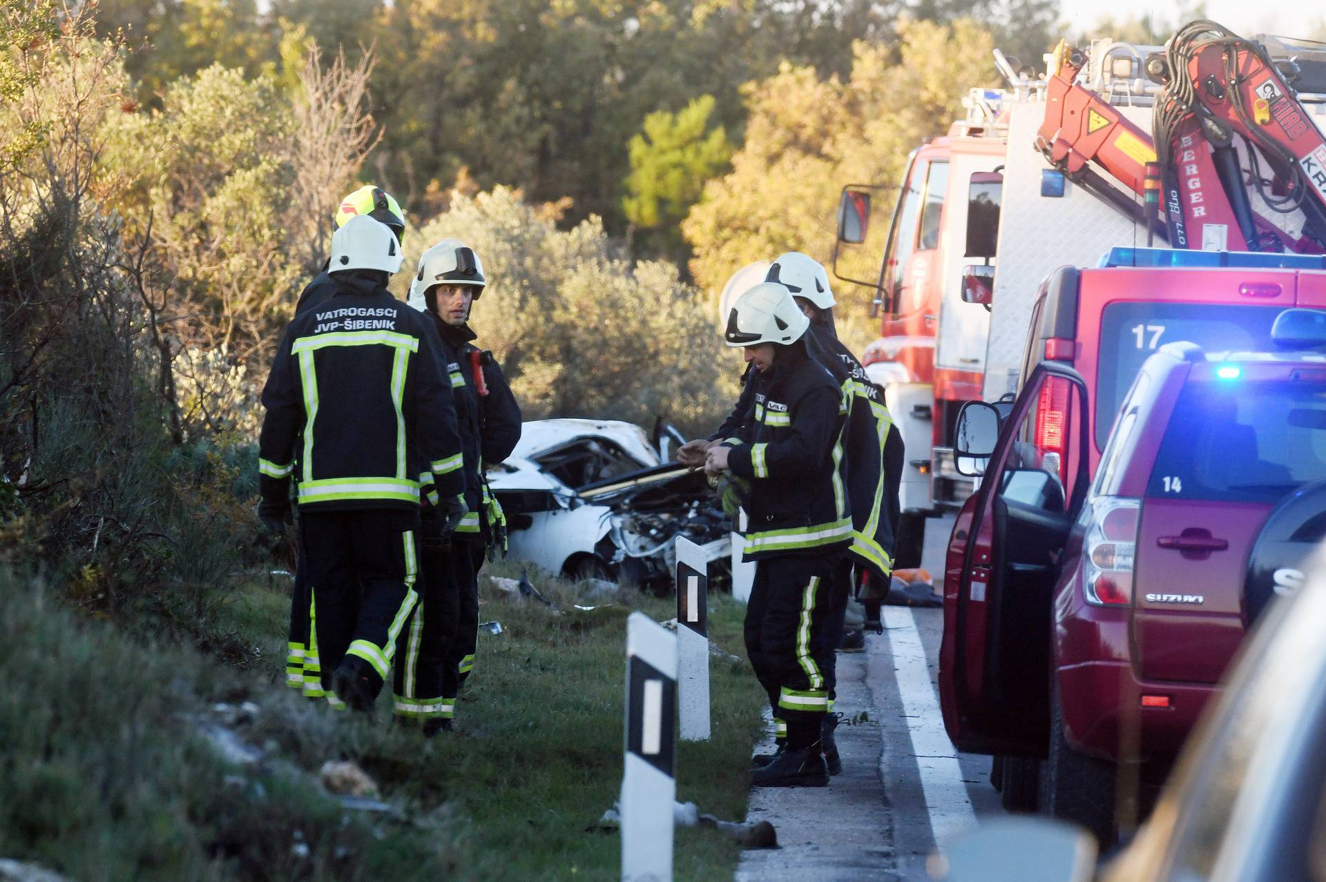 Uznemirujuće fotografije: Kod Šibenika jedan mrtav u sudaru