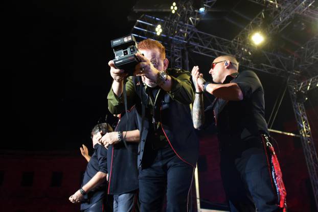 Pula: Prljavci napunili Arenu