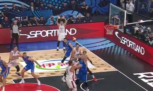 VIDEO Jokić sjajnim potezom zaludio navijače! Evo kako je bez gledanja pronašao suigrača