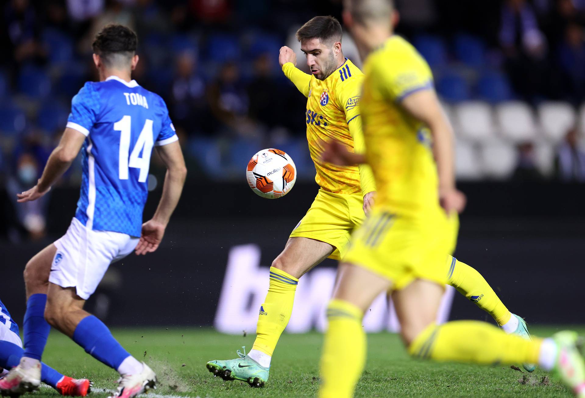 UEFA Europska liga, KRC Genk - GNK Dinamo