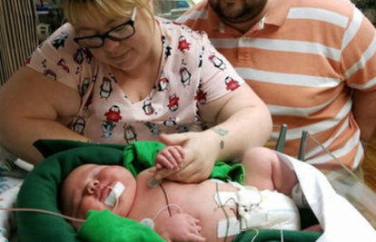 U teksaškoj bolnici rodila bebu tešku gotovo sedam kilograma