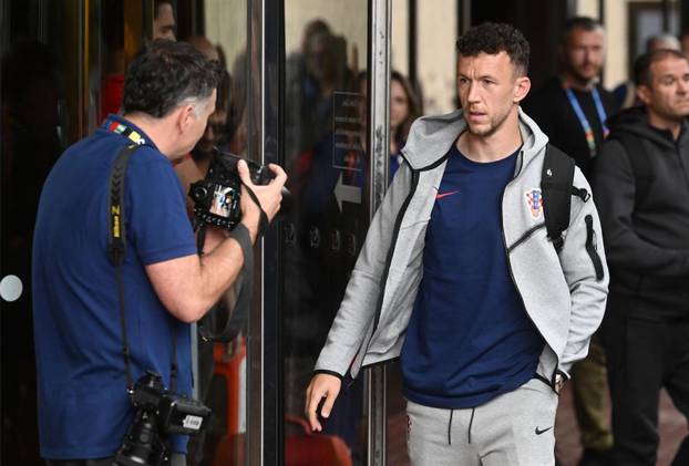 Leipzig: Dolazak hrvatske nogometne reprezentacije u hotel uoči nadolazeće utakmice s Italijom