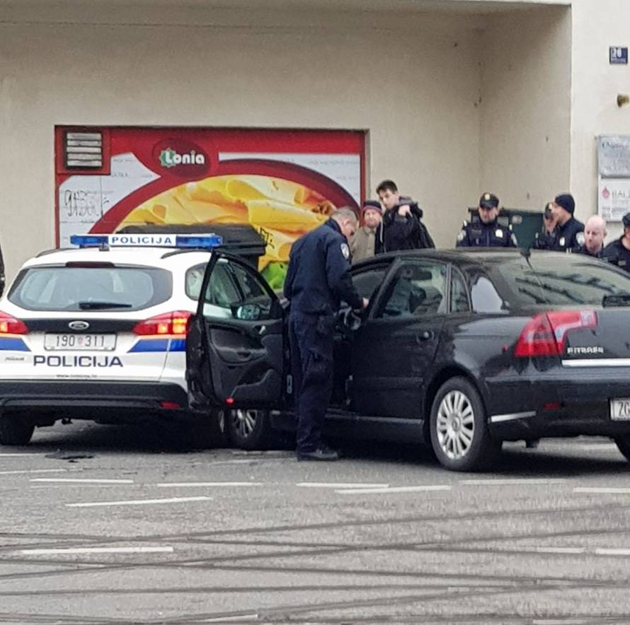 Krš i lom u središtu Zagreba: Sudarili se s policijskim autom