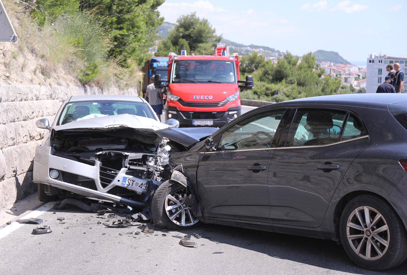 Prometna nesreća u Podstrani, ozlijeđene četiri osobe