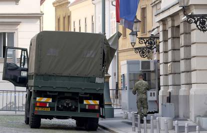 Nazovi MORH za selidbu: Vojska pomaže seliti stvari iz Sabora