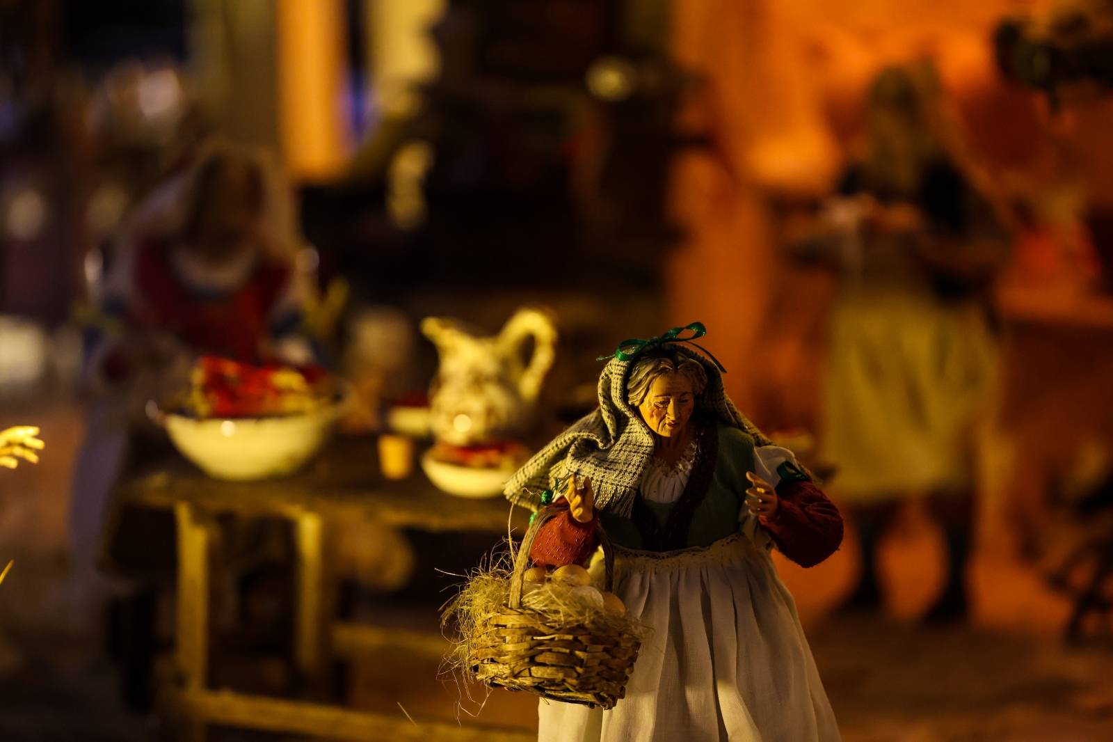 A large nativity scene whose base is also made of pizza to celebrate Christmas in the Basilica of Santa Chiara