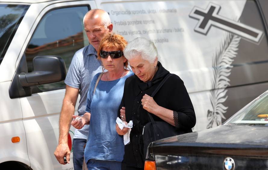 'Čekala sam da se pojavi pred vratima, ali nade više nema...'