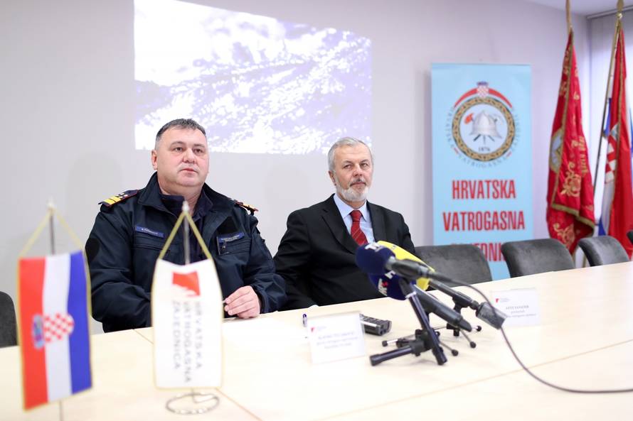 Zagreb: Konferencija Slavka TucakoviÄa, glavnog vatrogasnog zapovjednika RH