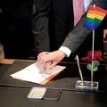 Istospolni bračni par po prvi put u Njemačkoj posvojio dijete