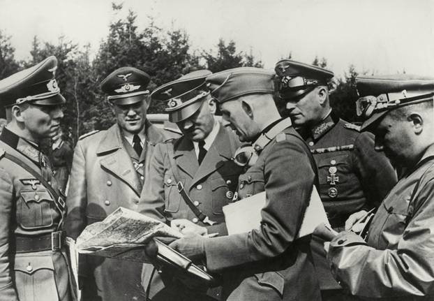 2. WK, Polen, Hitler und bei Besprechung September 1939 / Foto