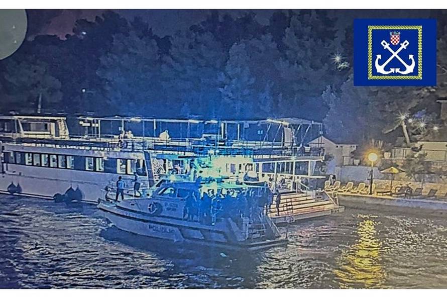 POŽAR NA BRAČU OPET BUKTI Iznad Milne ponovno se digao plamen, šalju i dva kanadera!