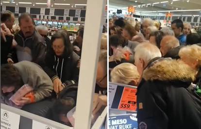 Potpuni kaos u trgovini u Srbiji zbog ćevapa na akciji: Skoro se potukli, žena 'ušla' u frižider