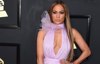 Jennifer Lopez: 'Redatelj me tražio da mu pokažem grudi'