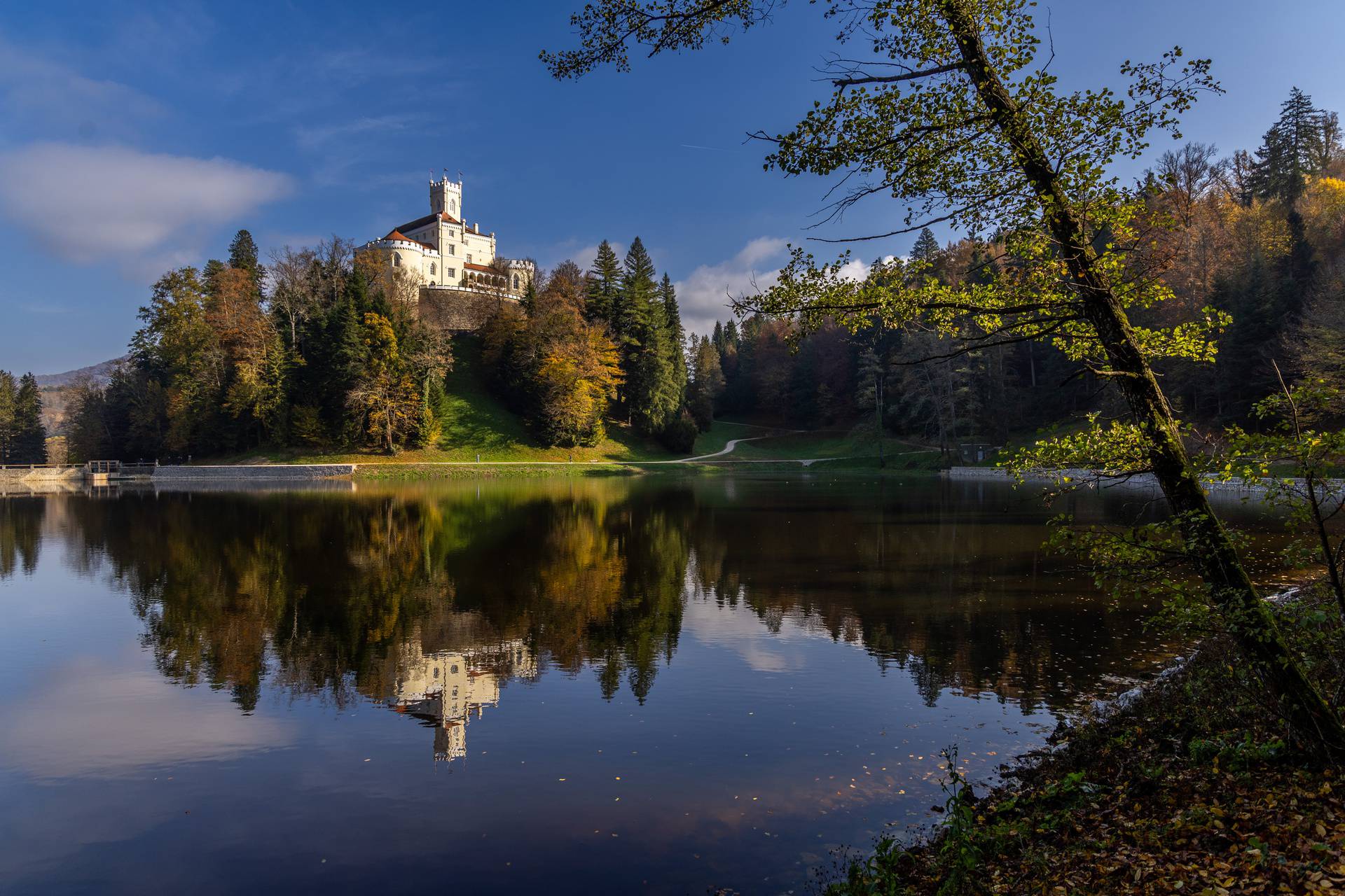 Trakošćansko jezero je nakon dvije i pol godine ponovno napunjeno