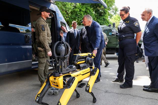 Zagreb: Dan otvorenih vrata Policijske akademije
