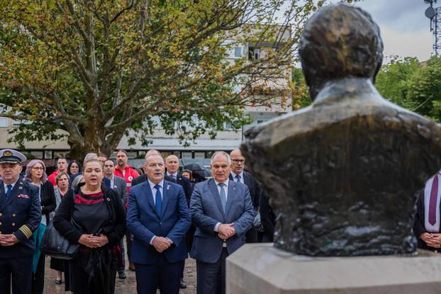Sinj:  Obilježavanje Dana sjećanja na nestale osobe u Domovinskom ratu i Međunarodnog dana nestalih osoba