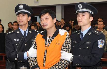 Kina: Smaknuli su liječnika koji je nožem ubio 8 djece