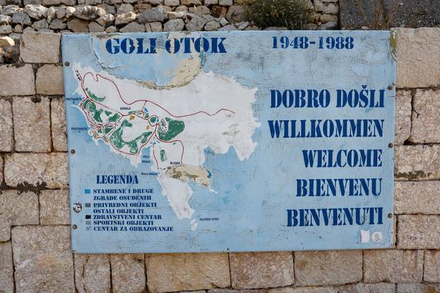 Goli otok je nekada bio zatvor za političke zatvorenike, koji je djelovao između 1949. i 1956.