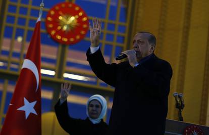 Erdogan najavio i referendum o pristupanju Europskoj uniji...
