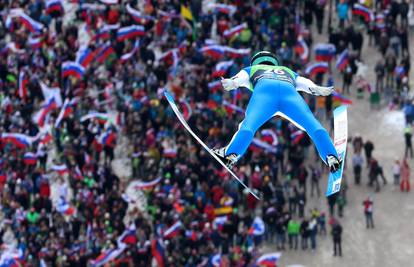 Peter Prevc se na svojoj Planici oprostio od skijaških skokova