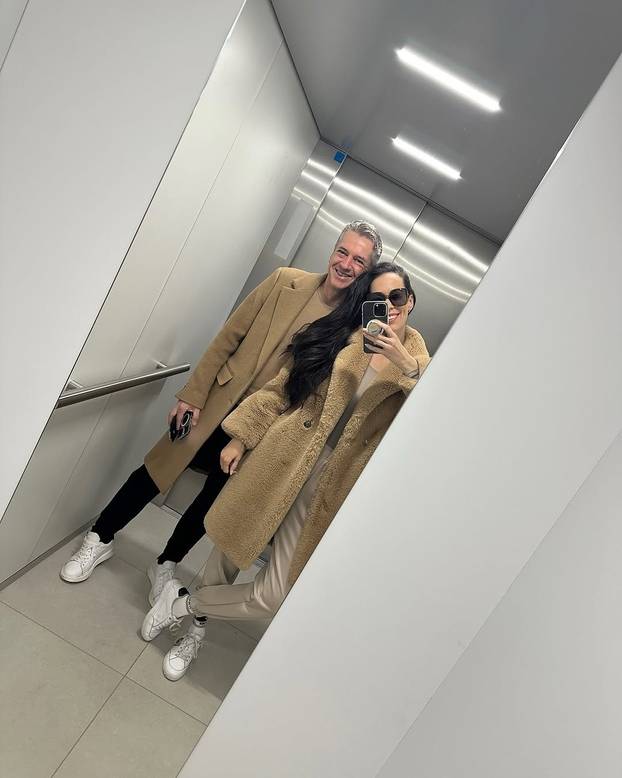 GOLE PRVE DAME Znate li što je zajedničko Trumpu i Golobu?