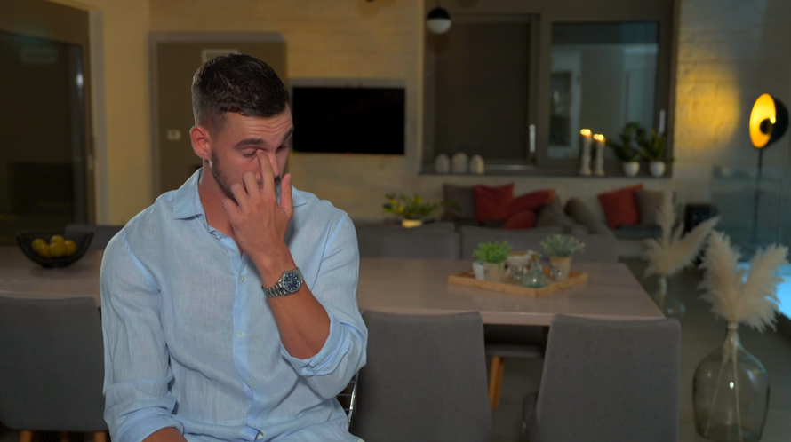 Gospoda Savršeni podijelili  su ruže, a četiri djevojke ne ulaze u vilu: Zaljubila sam se, bit će moj