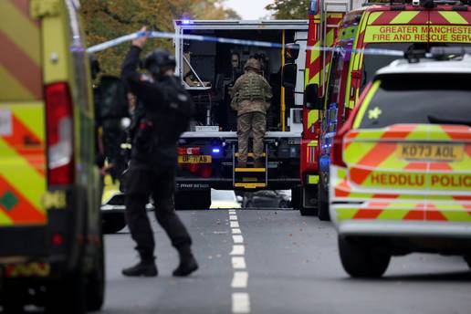 Uhitili još dvoje, užasan napad proglasili terorizmom.  Napadač na sinagogu ubio je dvoje ljudi