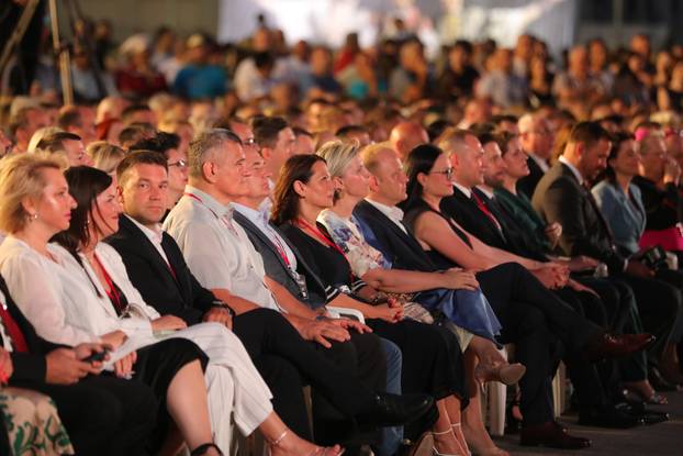 Svečano otvorenje 59. Đakovačkih vezova