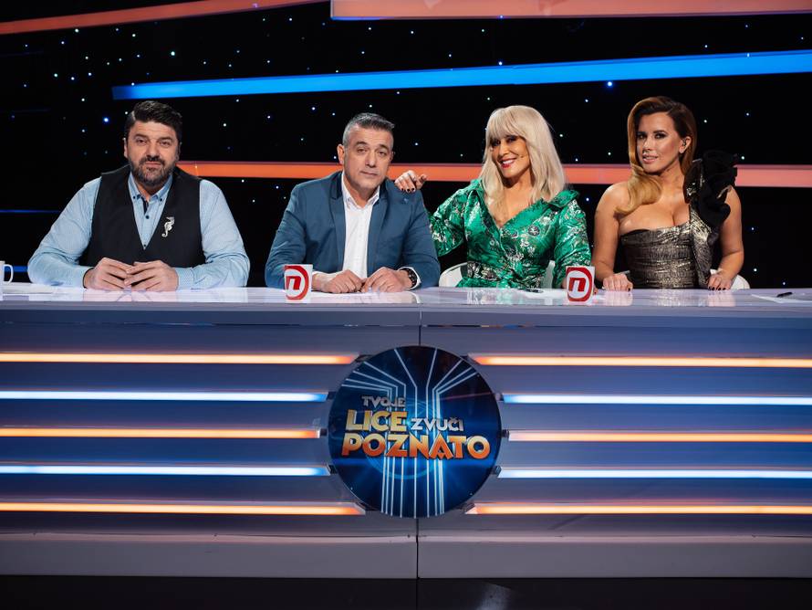 Indira je pokazala novu frizuru: Zataknula 500 kn harmonikašu