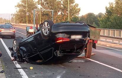 Sudarili se auto i traktor u Sisku