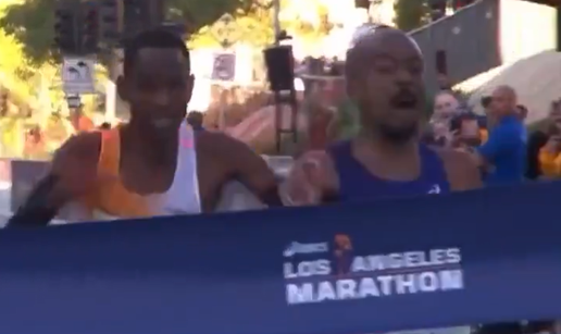 VIDEO Pogledajte najbizarniju zavr&scaron;nicu u povijesti maratona! Organizatori sabotirali trka&ccaron;a
