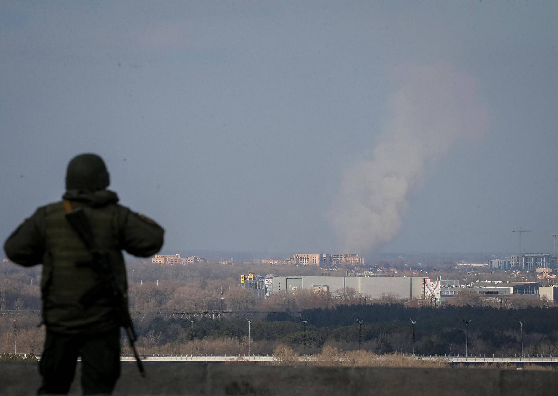 A serviceman of Ukrainian National Guard guards in central Kyiv