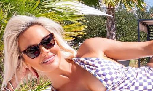 FOTO Badi&cacute; jedva obuzdao grudi Maje &Scaron;uput, a i u donjem dijelu otkrio je vi&scaron;e no &scaron;to je htjela